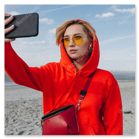 Bluzy firmowe z haftowanym logo dla zespołu sprzedaży