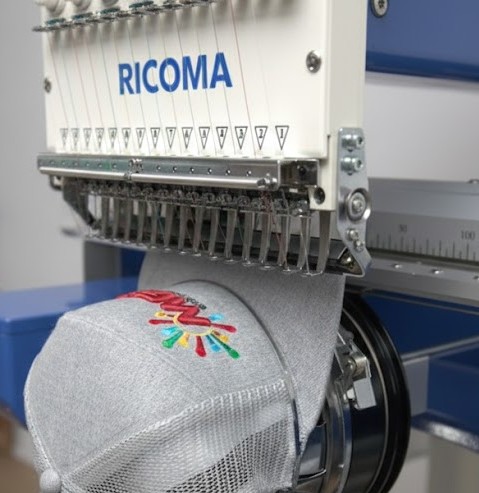 Haft komputerowy na odzieży